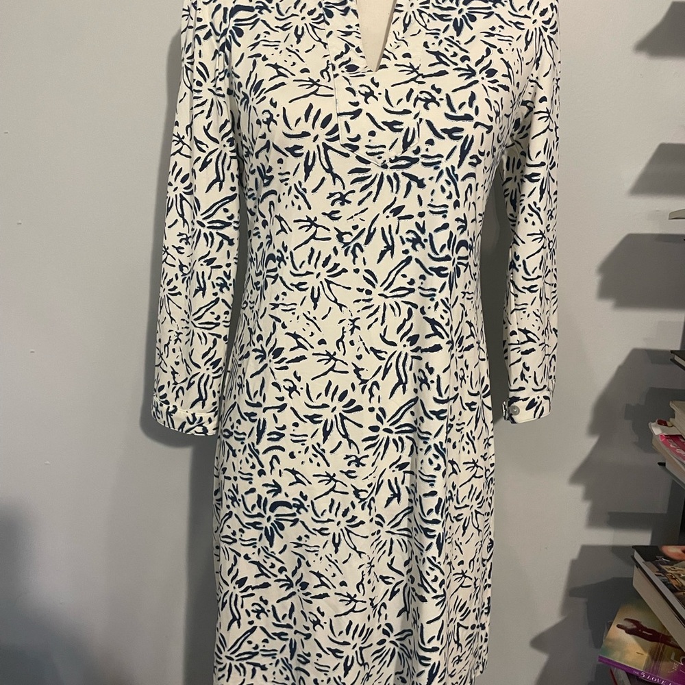 Elegant Blue and White Patterned Dress
